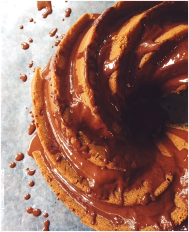 cake_and_chocolate_drizzle