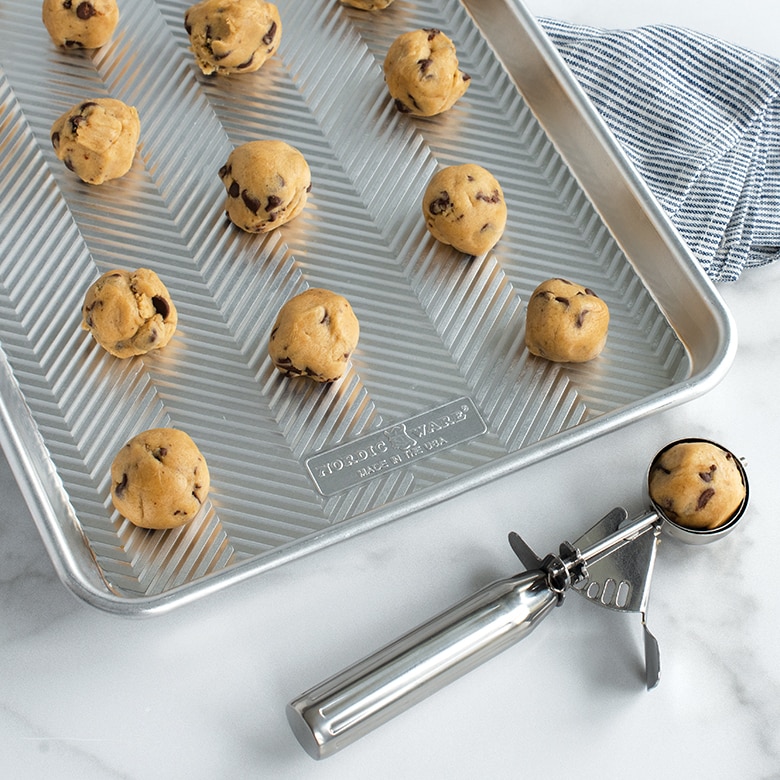 Small Cookie Scoop View 2