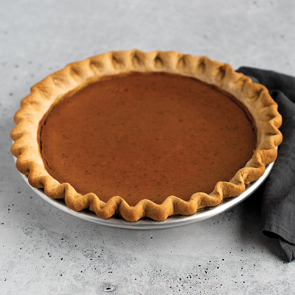 Naturals® High Dome Covered Pie Pan View 2