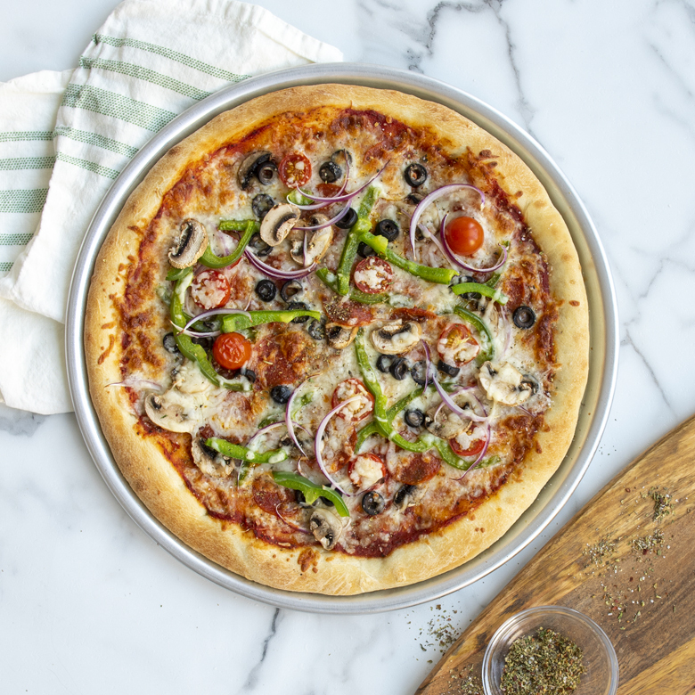 Naturals® Traditional Pizza Pan View 2