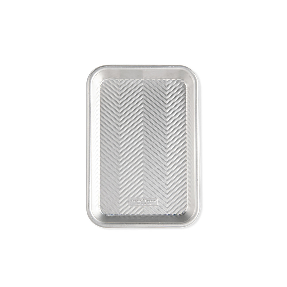 Prism Aluminum Eighth Sheet Pan View 1