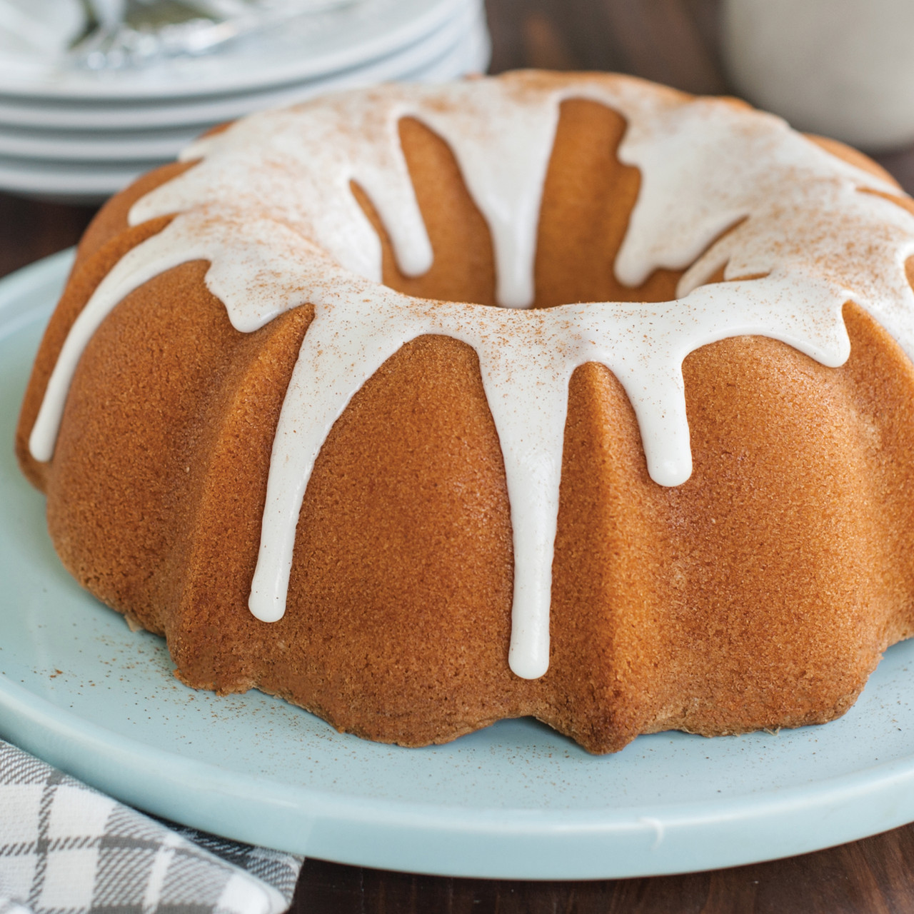 ProForm Anniversary Bundt® Pan with Handles View 2
