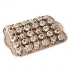 Visit Bundt® Tea Cakes and Candies Pan