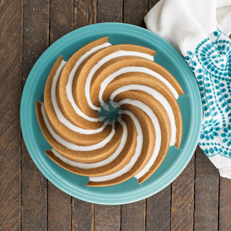 Silver Heritage Bundt® Pan View 2