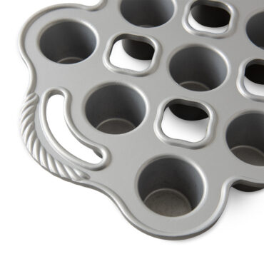 Nordic Ware aluminum petite popover pan with six deep circular cups, natural silver finish