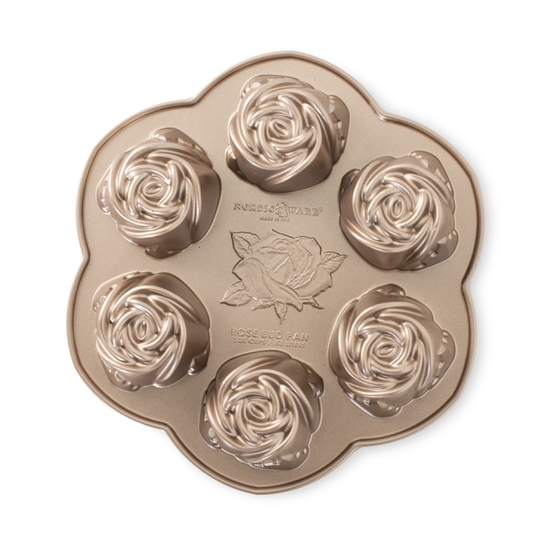 Rosebud Cake Pan View 1
