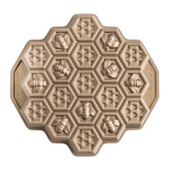 Visit Honeycomb Pull-Apart Pan