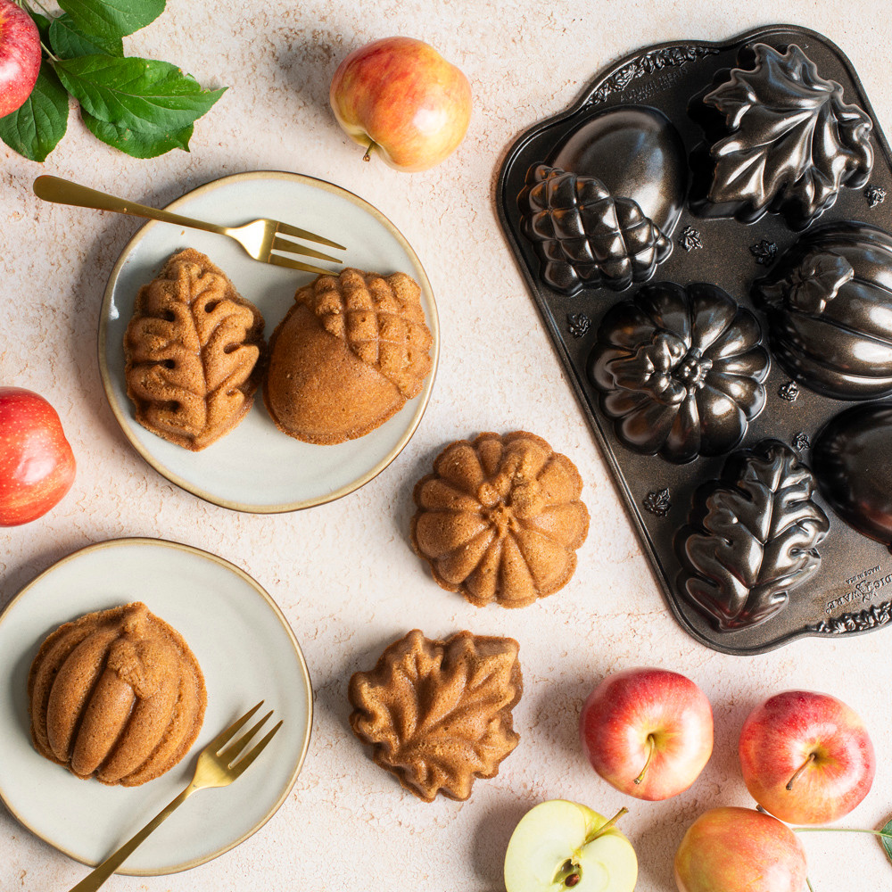 Autumn Treats Pan View 2