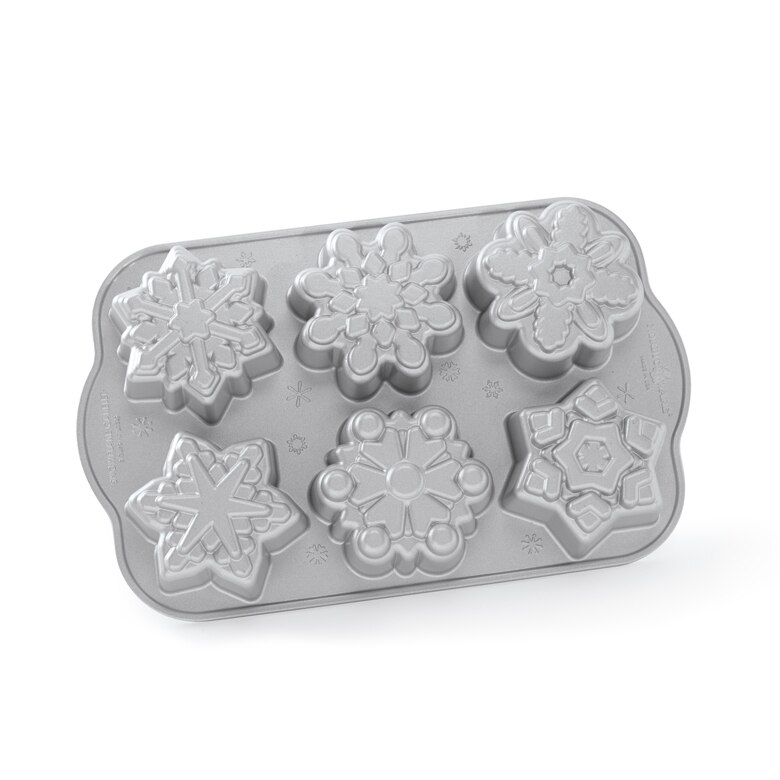 Frozen Snowflake Cakelet Pan View 1
