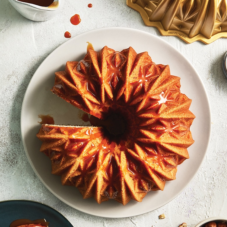Cut Crystal Bundt® Pan View 2