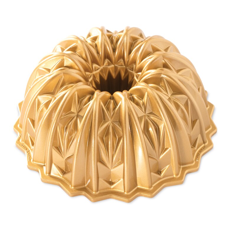 Cut Crystal Bundt® Pan View 1