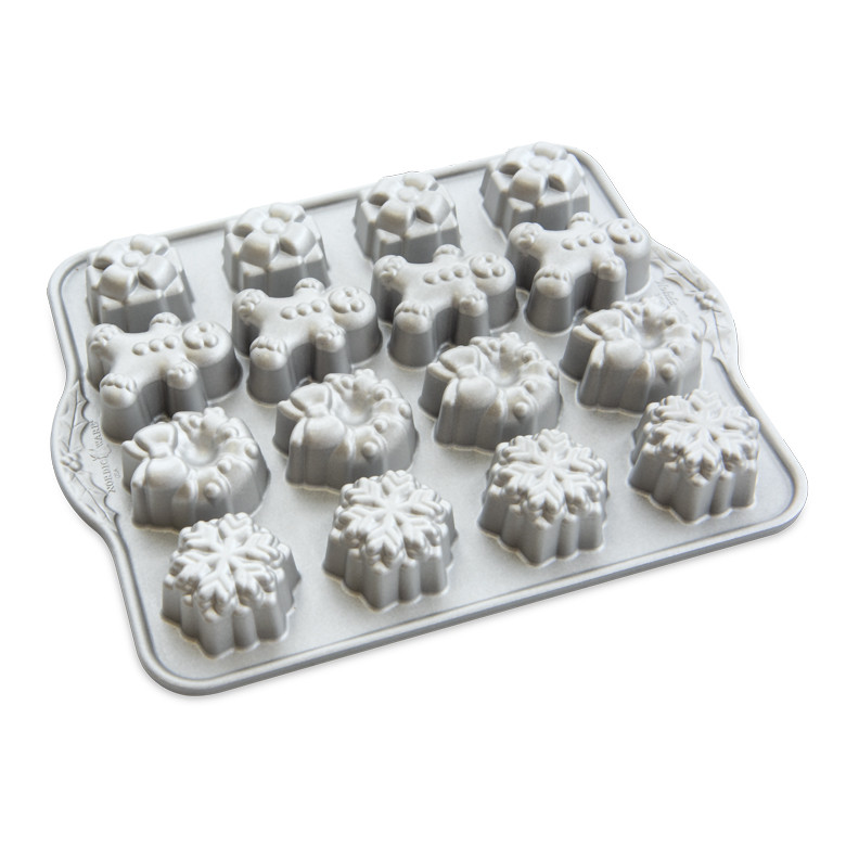 Holiday Teacakes Cakelet Pan View 1