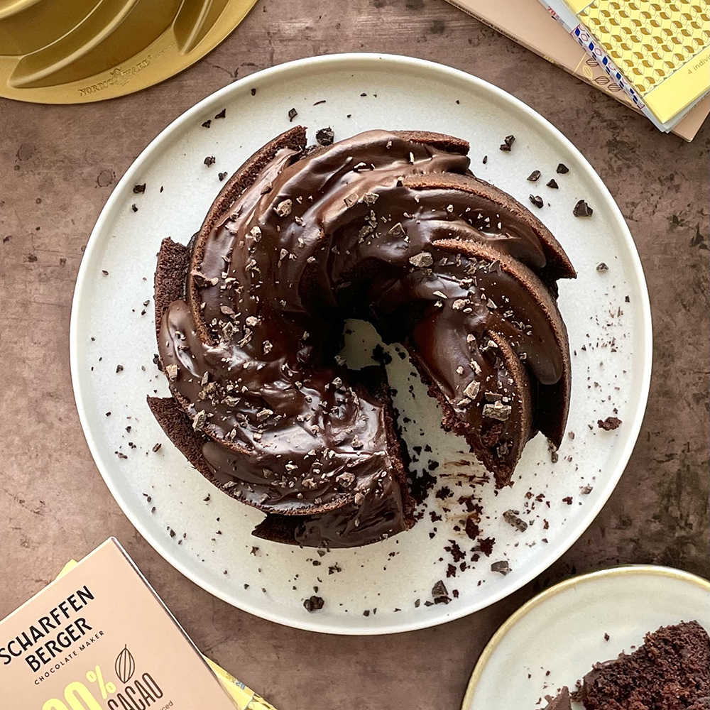 Visit Chocolate Spice Cake with Dark Chocolate Ganache Recipe