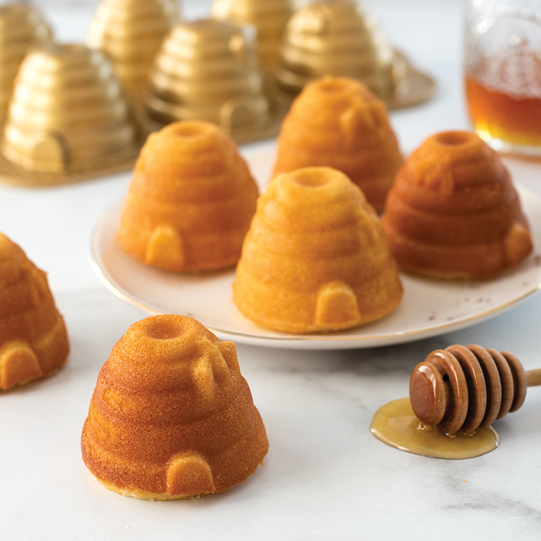 Visit Almond Beehive Cakelets with Honey Lemon Glaze Recipe