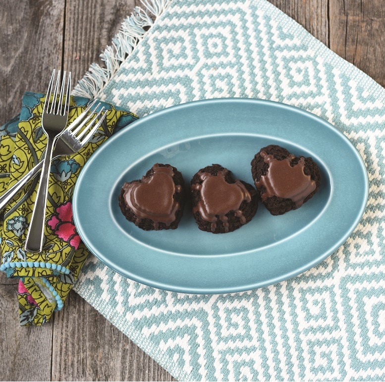 Visit Chocolate Mocha Cakelets with Chocolate Ganache Recipe