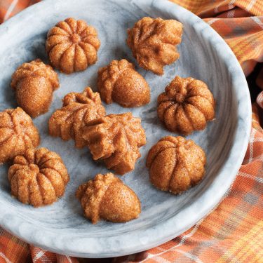 Visit Chai Spice Autumn Cakes with Nutmeg Glaze Recipe