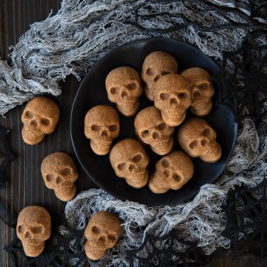 Visit Spicy Skull Cake Bites Recipe