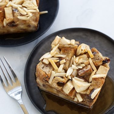 Visit Apple Cinnamon Oven-Baked French Toast Recipe
