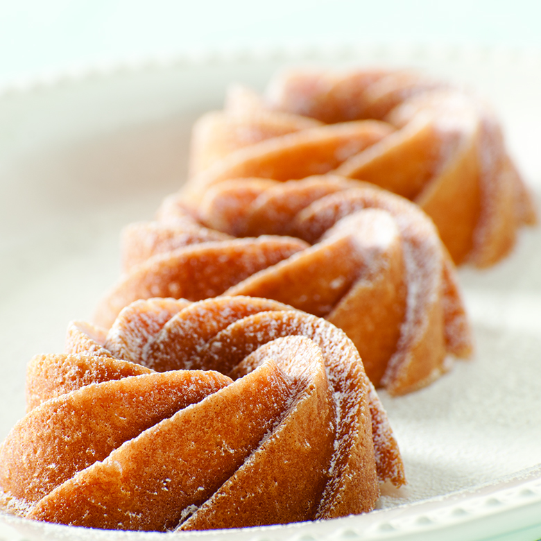 Visit Citrus Creamsicle Cakes Recipe