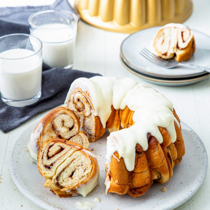 Visit Cinnamon Roll Bundt Recipe