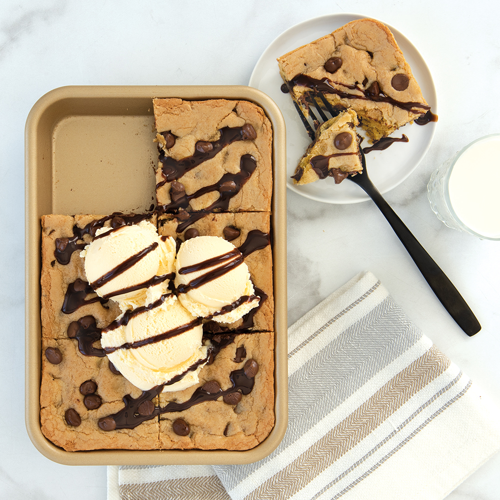 Visit Chocolate Chip Cookie Bars Recipe