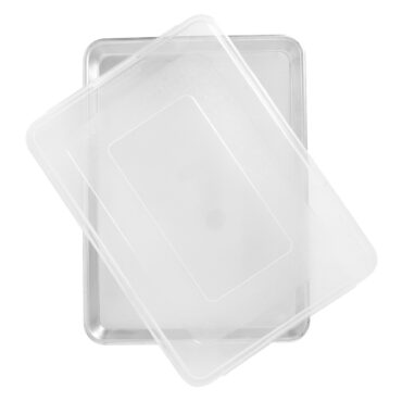 Nordic Ware aluminum half sheet baking pan with clear plastic storage lid, natural silver finish