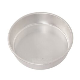We tested 8 popular cake pans. These 3 gave us fluffy, even cakes every time.