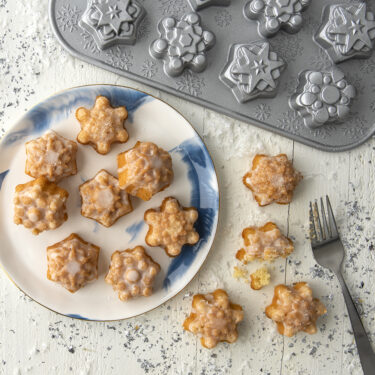 Visit Peppermint White Chocolate Frosted Cakelets Recipe