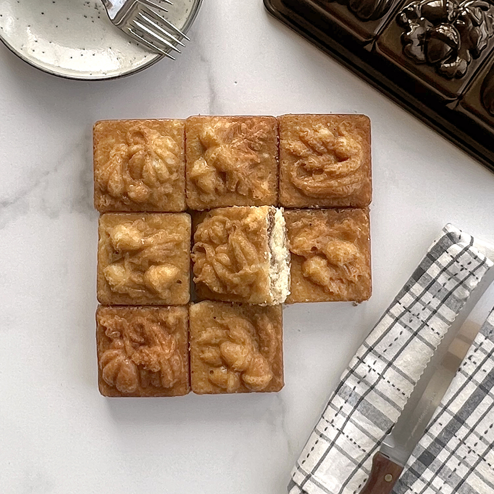 Visit Cinnamon Swirl Coffee Cake Bars Recipe