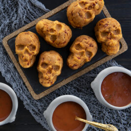 Skull Head Pizza & Pasta Salad