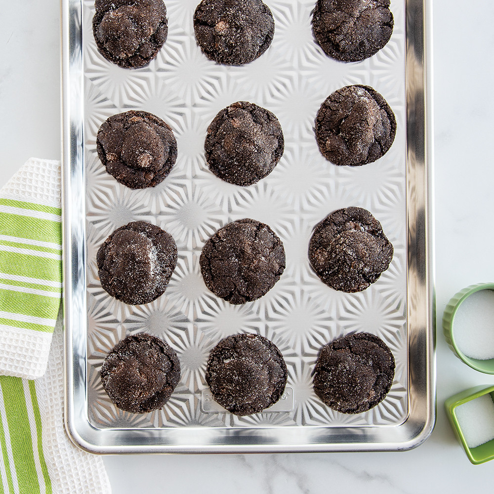 Naturals® Vintage Starburst Half Sheet Pan View 2