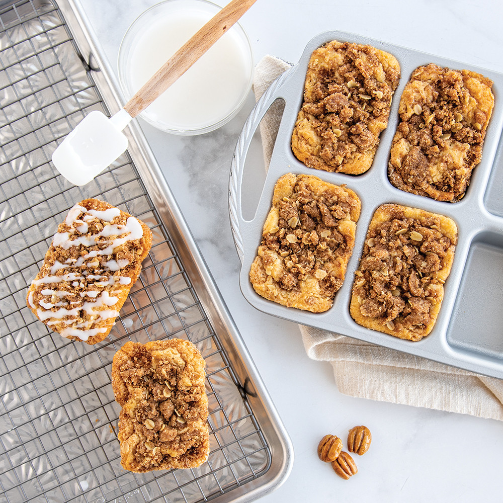 ProCast Mini Loaf Pan View 2
