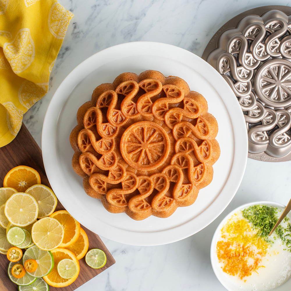 Citrus Twist Cake Pan View 2