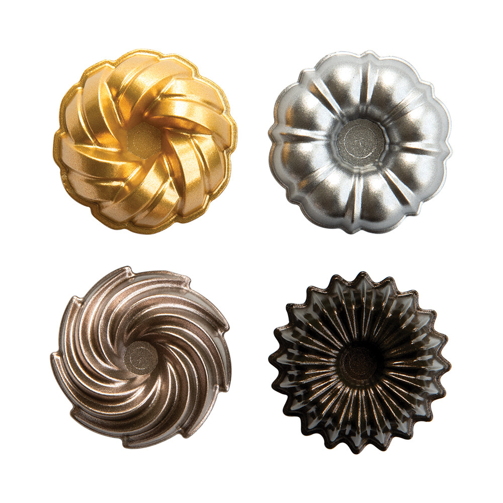 Set of 4 Bundt® Magnets View 1