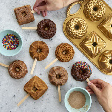 Visit Mini Bundts on a Stick Recipe