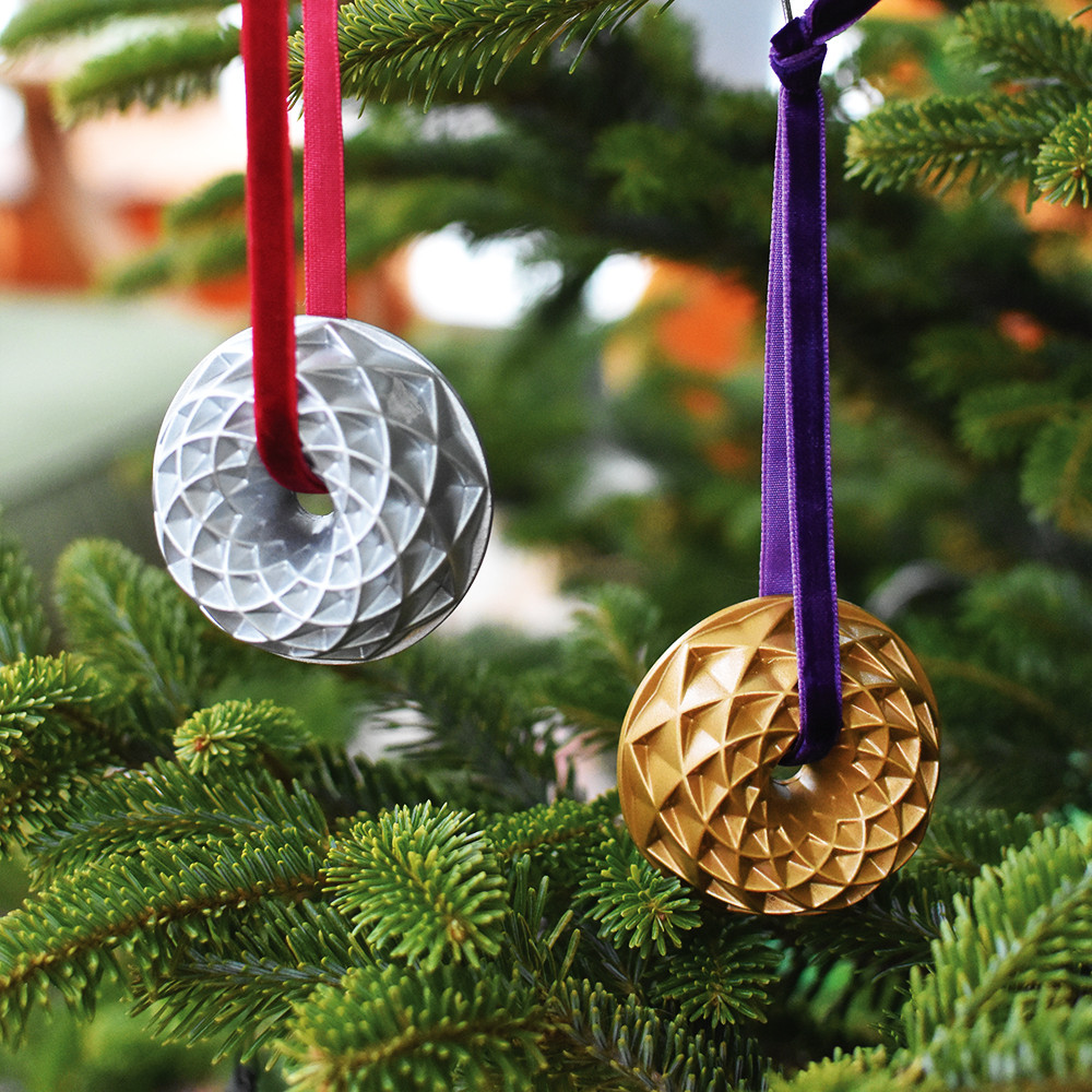 Set of 2 Collectible Cast Ornaments, Jubilee Bundt® View 2