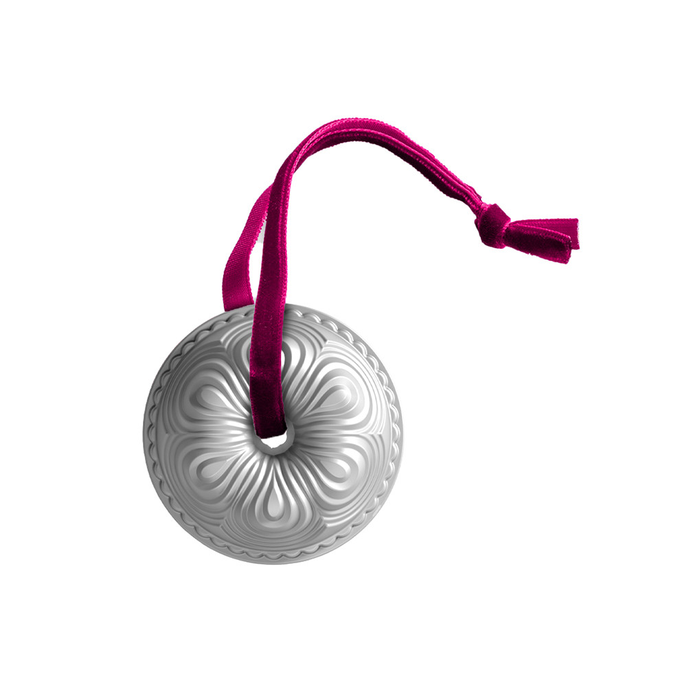 Chiffon Bundt® Collectible Ornament View 1