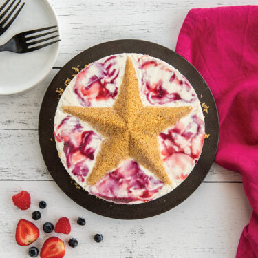 Visit White Chocolate Raspberry Ice Cream Cake with Graham Cracker Crust Recipe