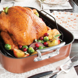 We Tested 18 Roasting Pans—These Are Our 6 Top Picks