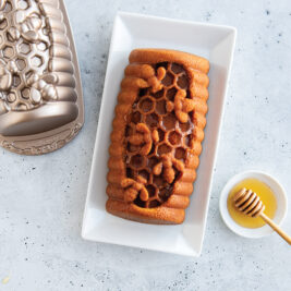 The Best Mother's Day Kitchen Gifts That Foodie Moms Will Love
