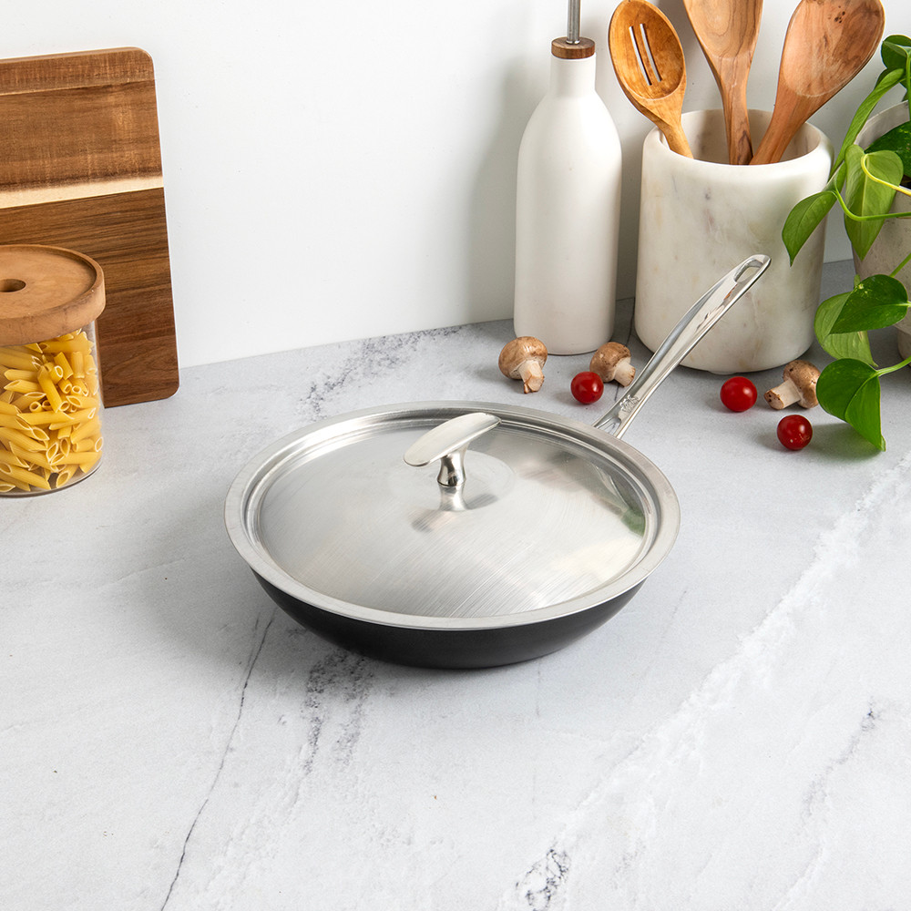 Basalt 2 Piece 10 Inch Saute Skillet with Lid View 2