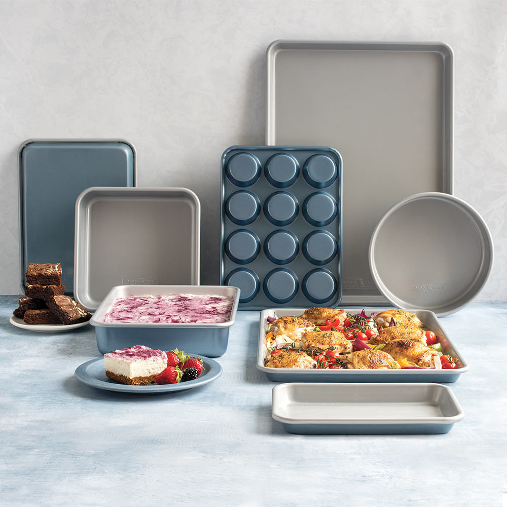Brilliant Bakeware 8-Piece Nonstick Pan Set View 2
