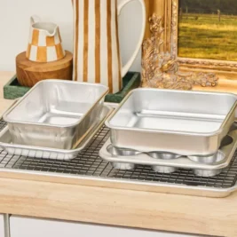 The 7 Best Bakeware Sets, According To Our Testing
