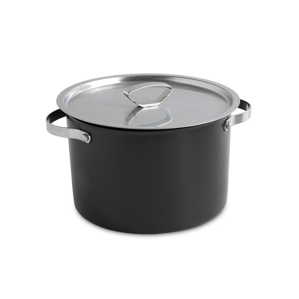 Verde 8 Qt Stock Pot with Lid View 1