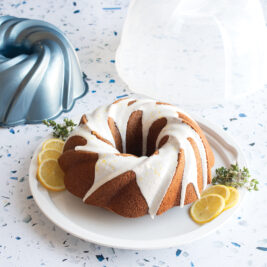 We Tried a Nordic Ware Bundt Pan Keeper Set—And It’s the Only Way To Bring Cake to a Potluck