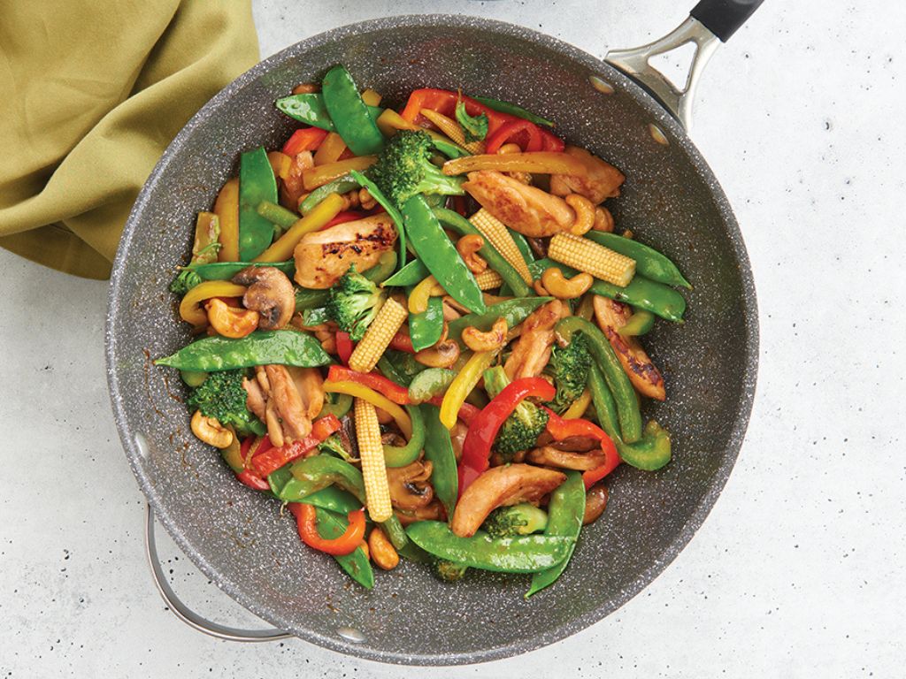 Choosing the Best Pan for Stir Fry: Our Expert Picks