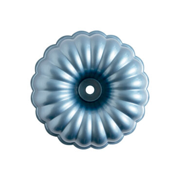 Nordic Ware Elegant Party Bundt pan, aluminum with intricate geometric pattern design, silver finish