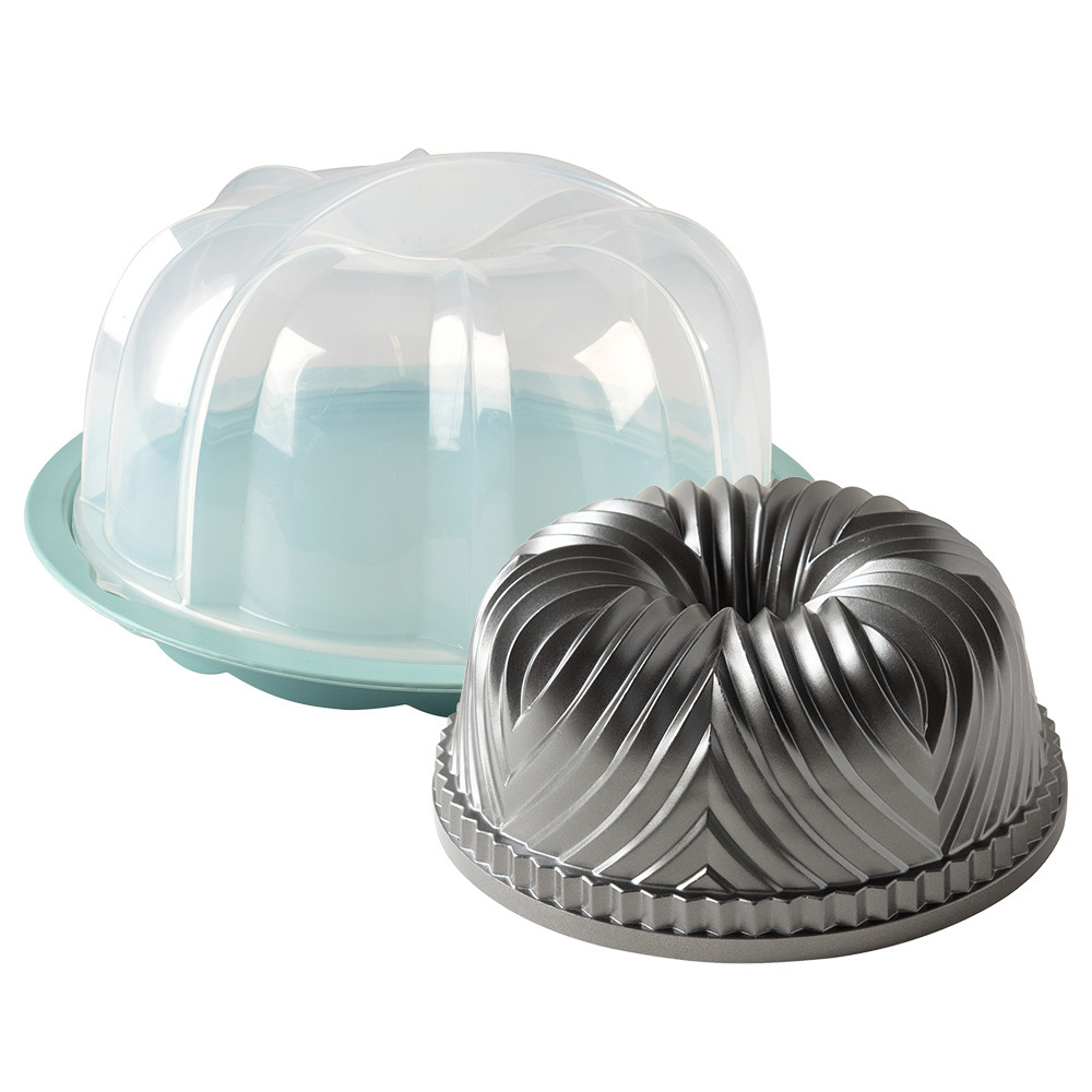 Cast Bavaria Bundt® with Cake Keeper View 1