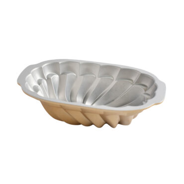 Pirouette Loaf Pan interior