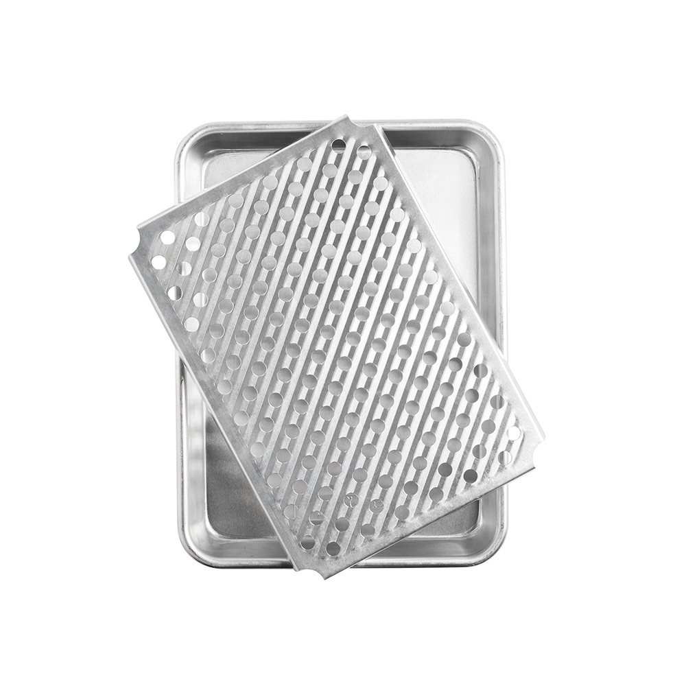 Naturals® Quarter Sheet with Multi-Task Oven & Cooling Rack View 1